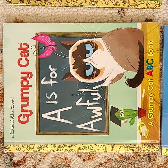 Little Golden Books - Picture 2 of 9